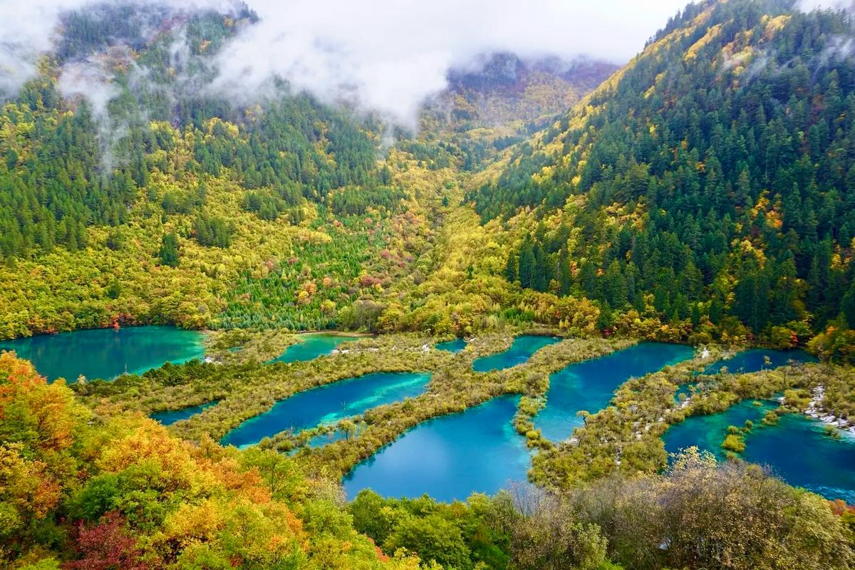 Jiuzhaigou Valley